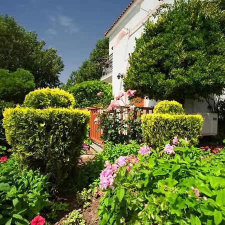 Castello Rosso Caristo